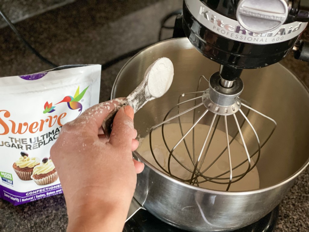 adding keto sweetener to heavy whipping cream