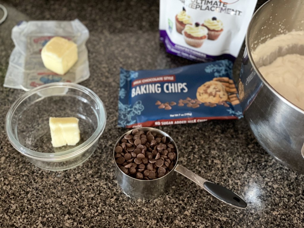 choczero chocolate chips in a measuring cup