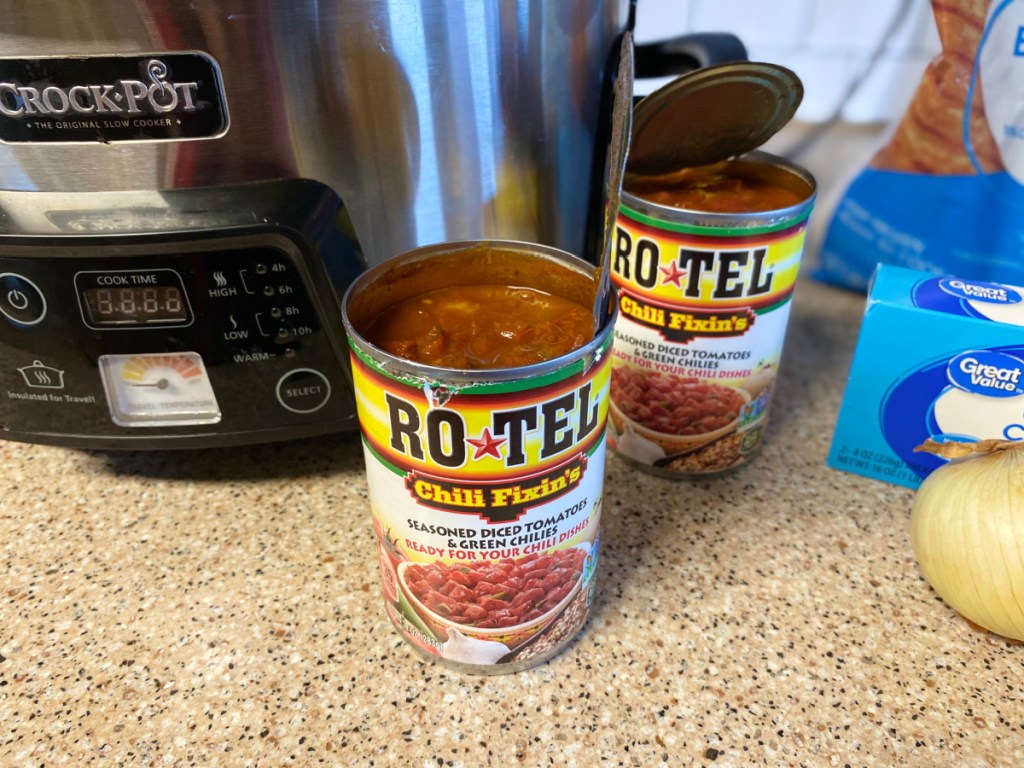 Rotel chili fixin's cans