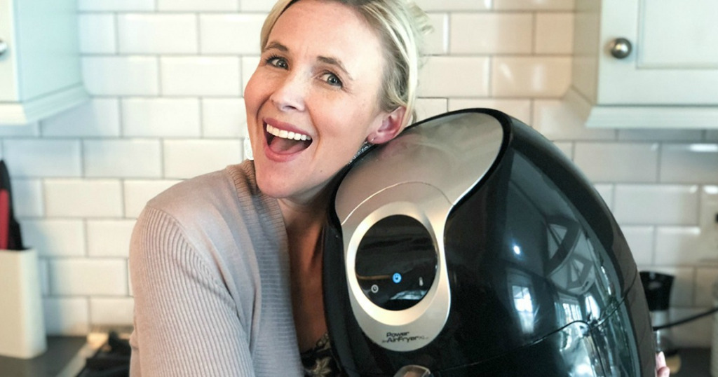 woman with air fryer