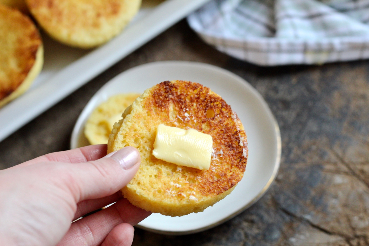 Low Carb Keto English Muffin Recipe (2 Min!)