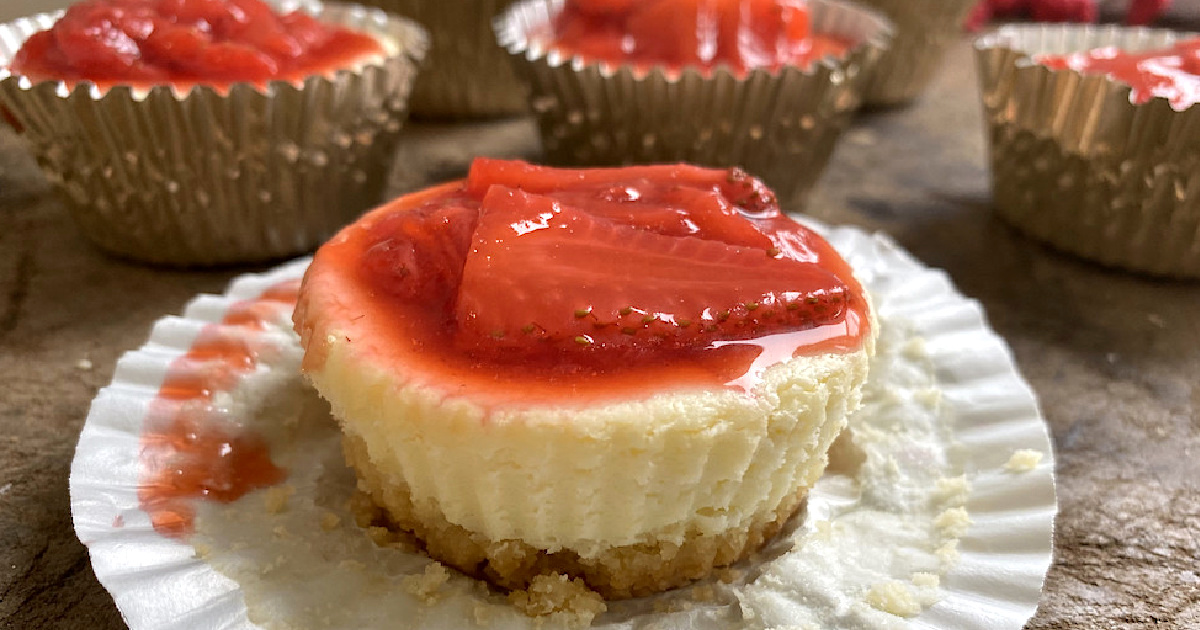 Best Keto Cheesecake Bites With Strawberry Glaze Hip2Keto