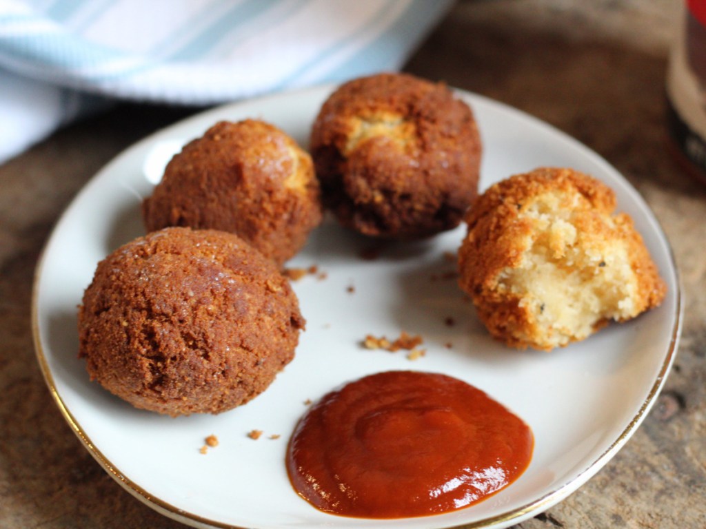 plate of keto hush puppies and keto ketchup 