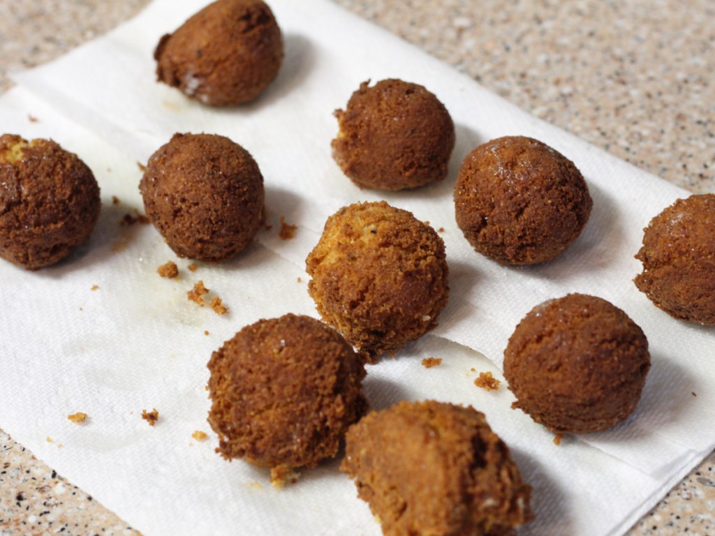 keto hush puppies drying on paper towel