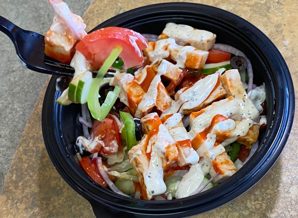 buffalo chicken subway protein bowl