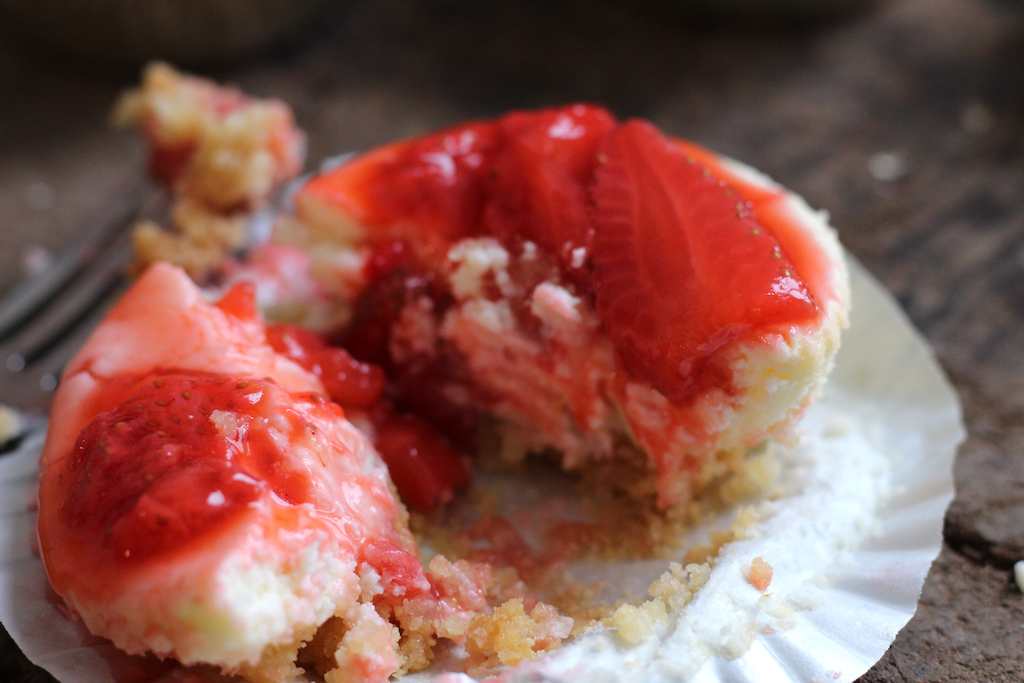Best Keto Cheesecake Bites With Strawberry Glaze Hip2Keto