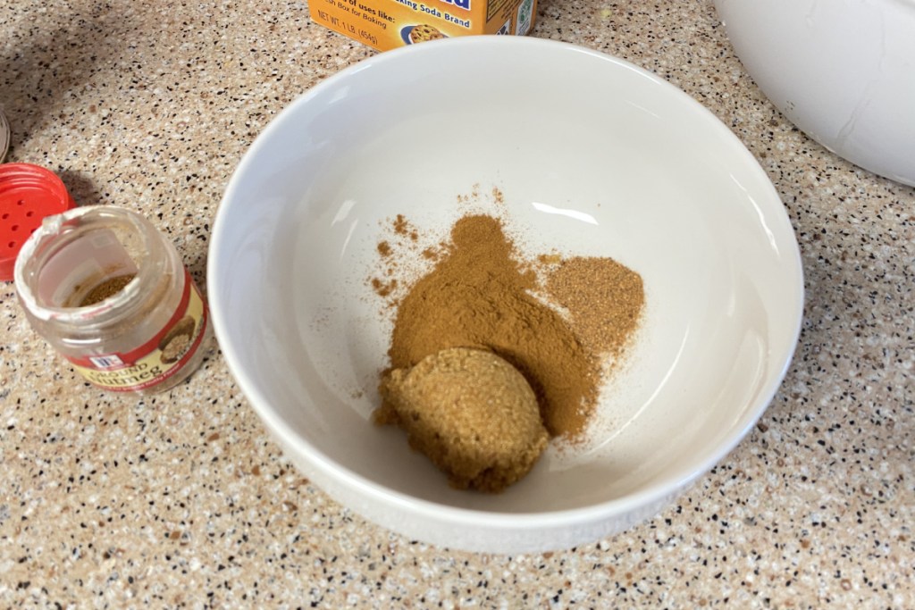 cinnamon filling for keto coffee cake