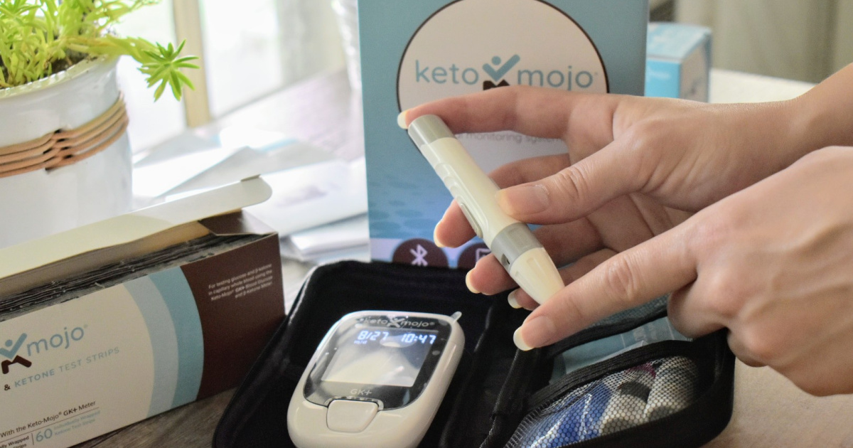 using Keto Mojo monitor