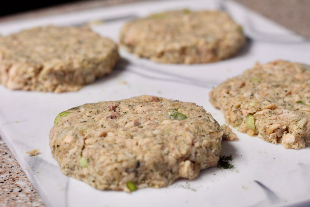 Best & Easy Keto Salmon Patties Using a Can Hip2Keto