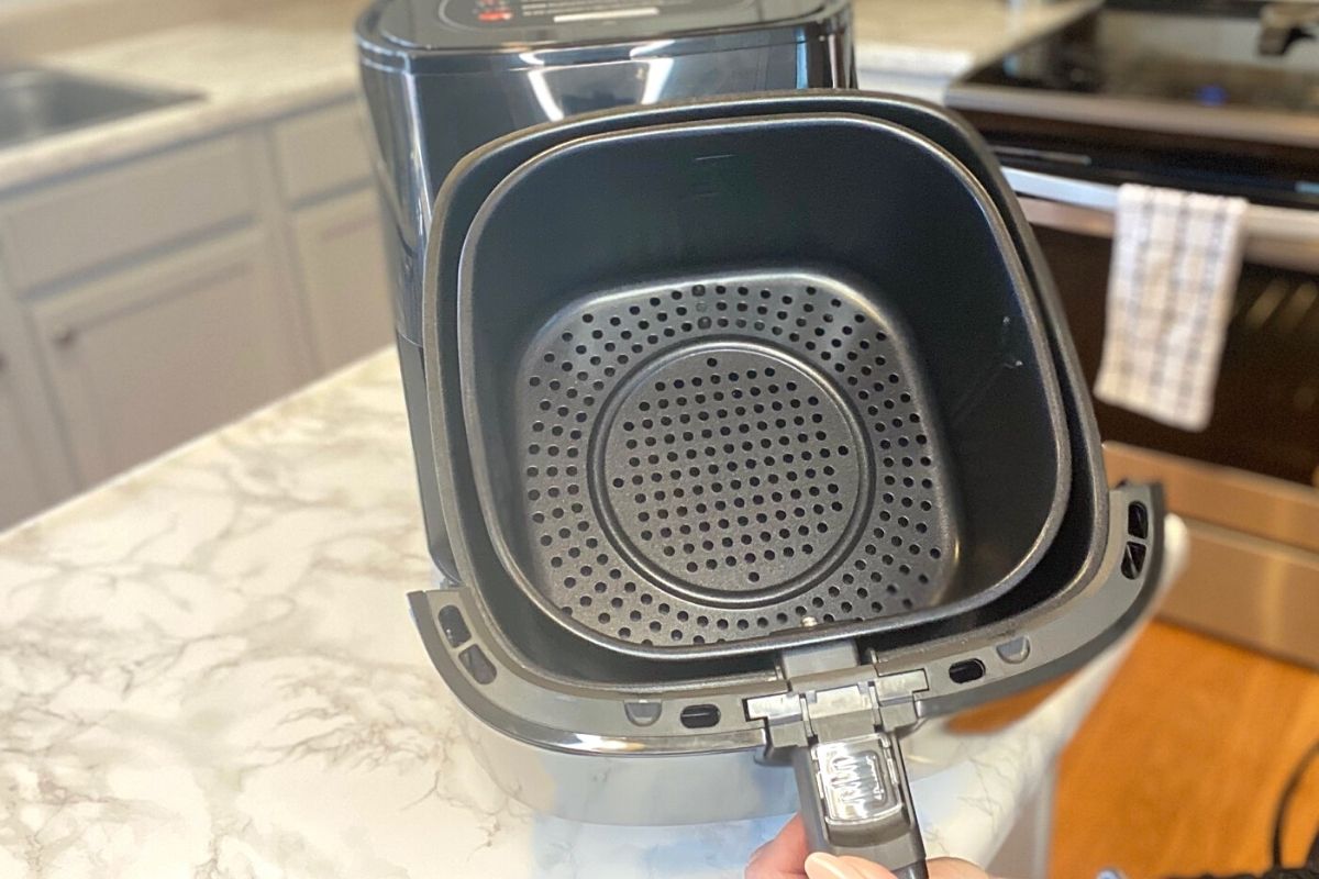 An air fryer basket