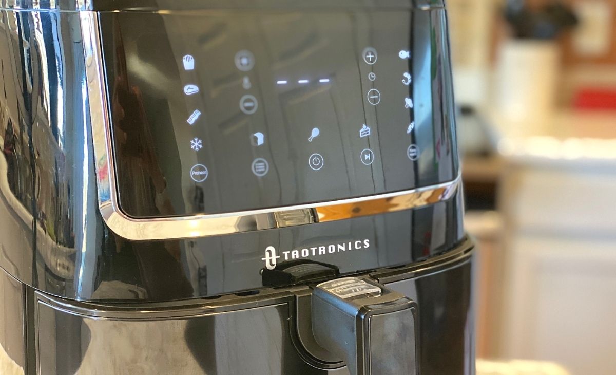 A control panel displayed on a cooking appliance