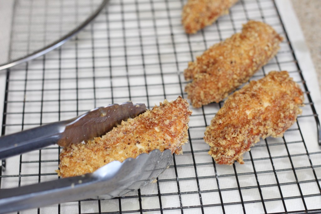 letting fried chicken strips dry