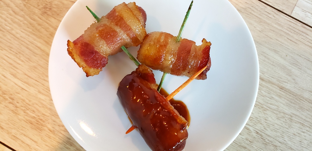 keto bacon-wrapped little smokies 