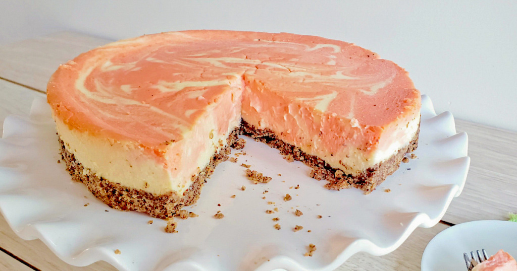 Must-Make Keto Orange Creamsicle Cheesecake Recipe | Hip2Keto