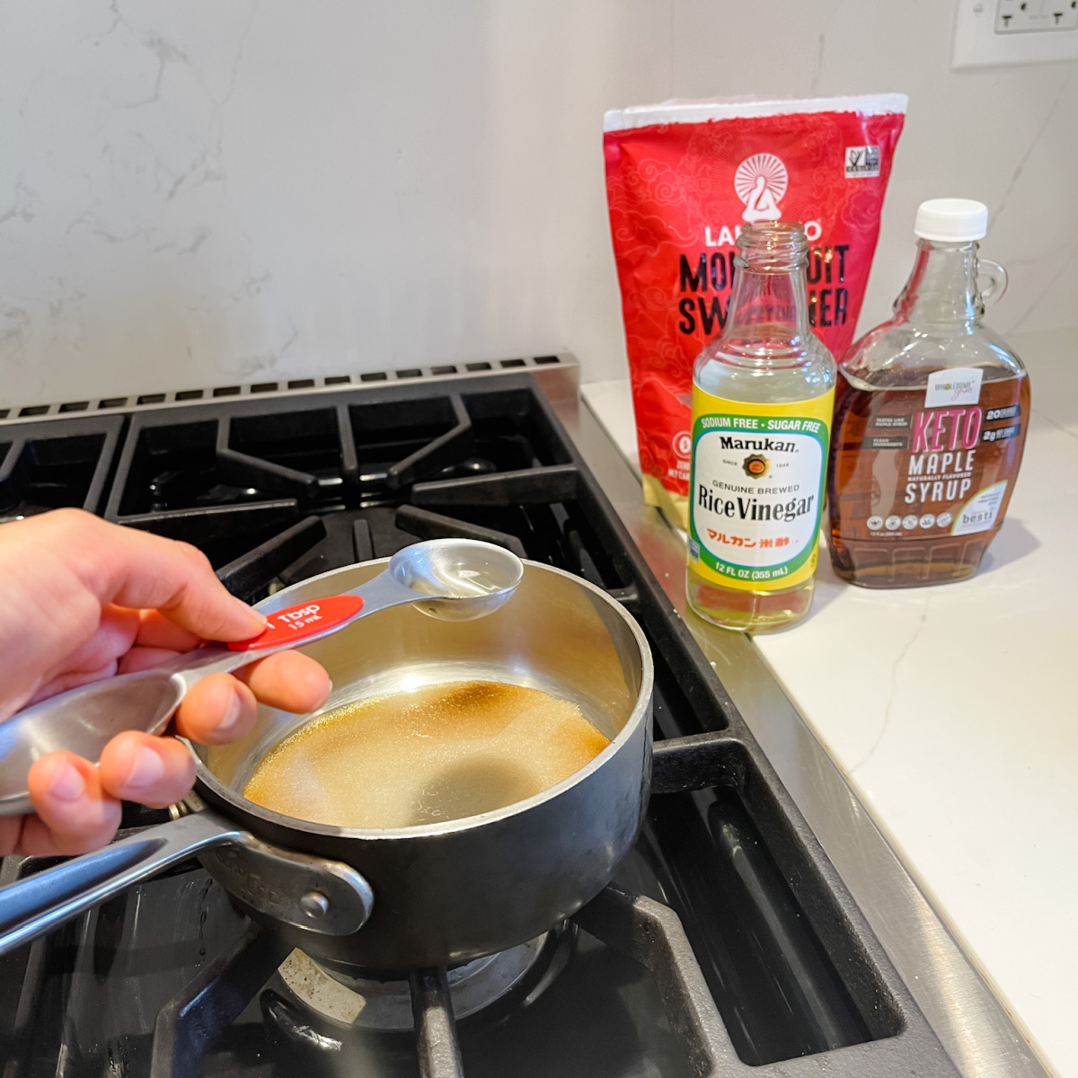 saucepan with sweetener 