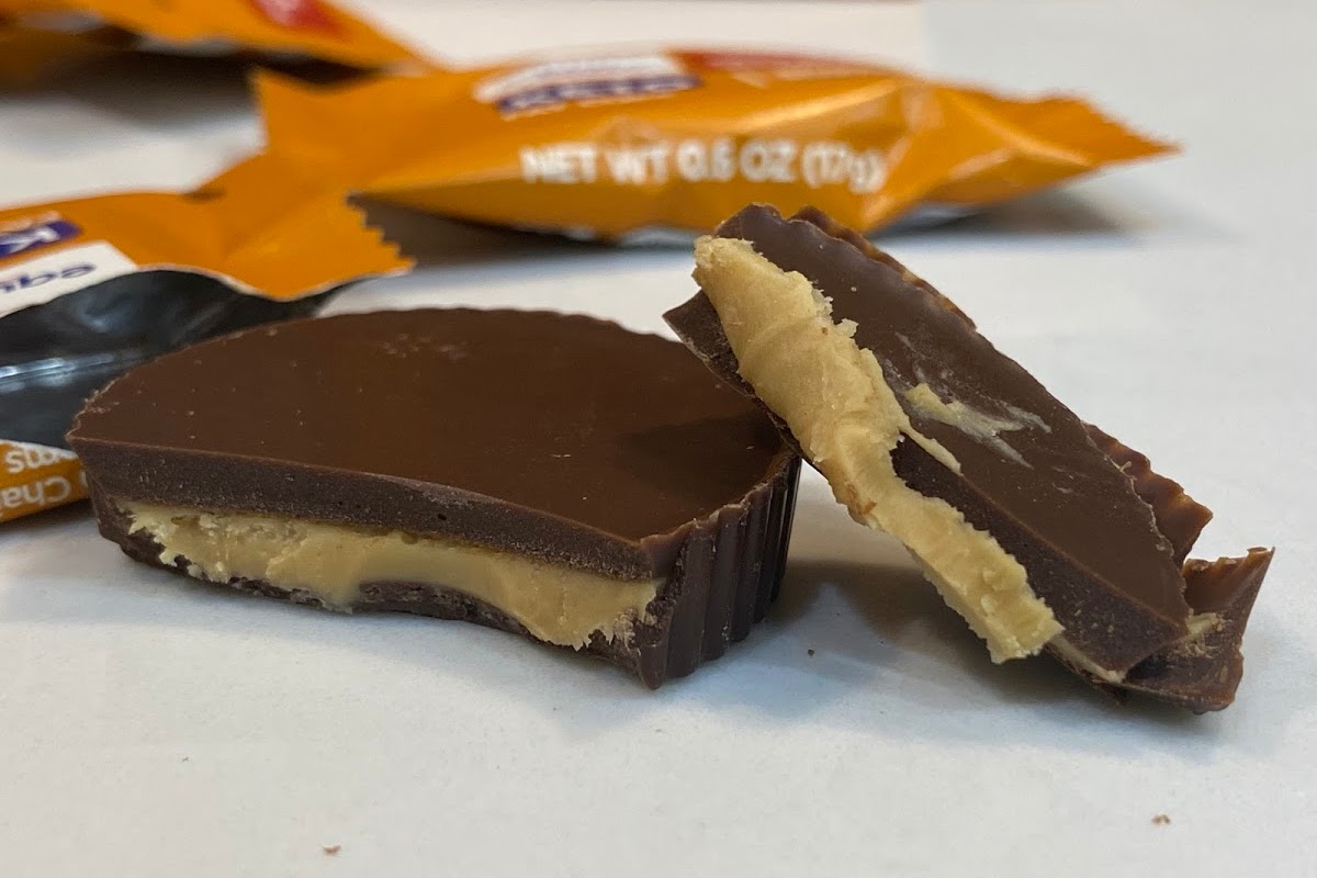 sugar free peanut butter cups with wrapper