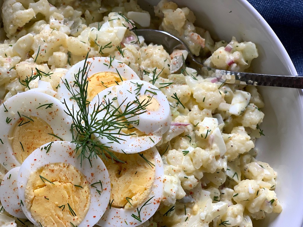 cauliflower potato salad with eggs 