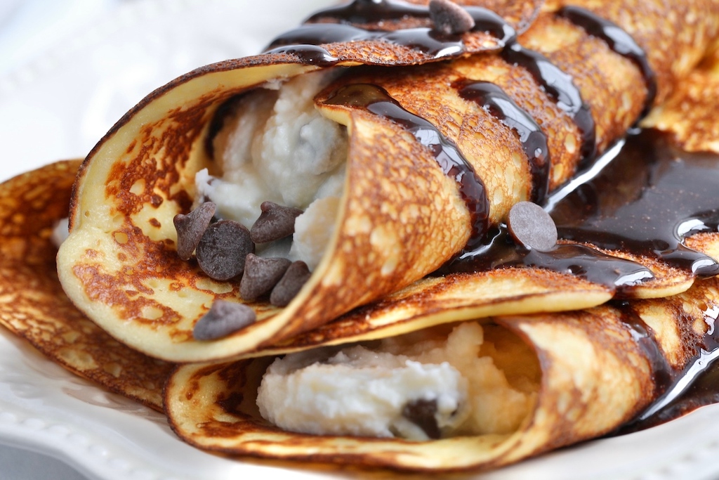 Keto Cannoli Stuffed Crepes