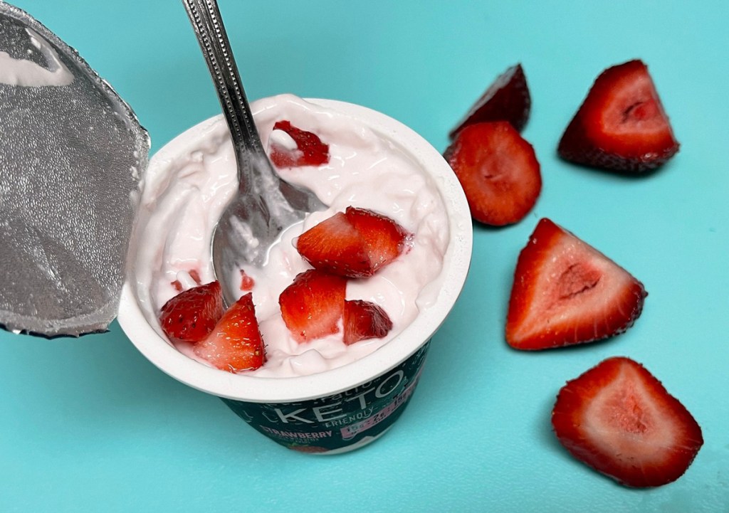 strawberry keto yogurt