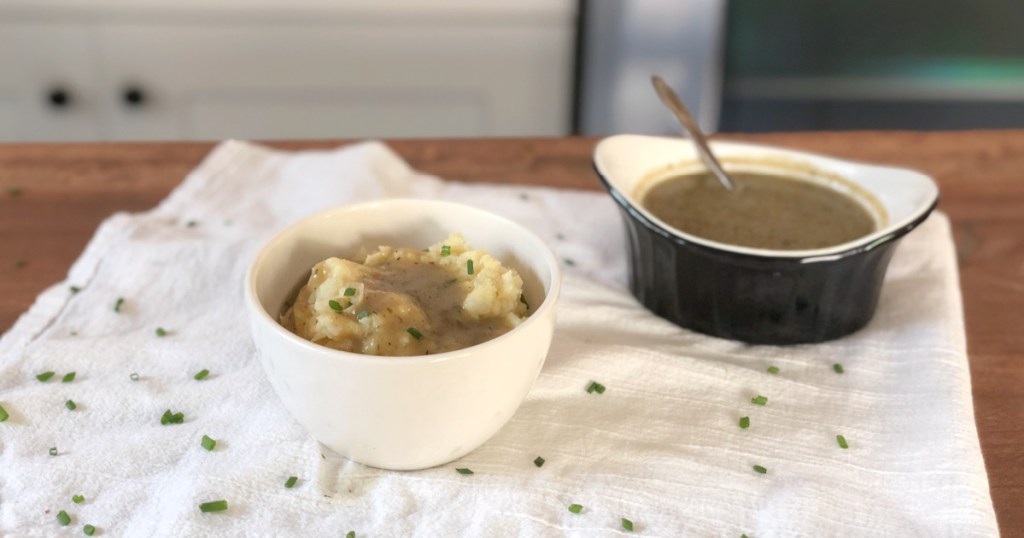 keto gravy on low carb mashed potatoes