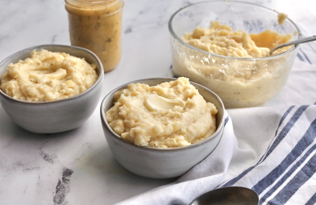 low-carb mashed potatoes in bowls