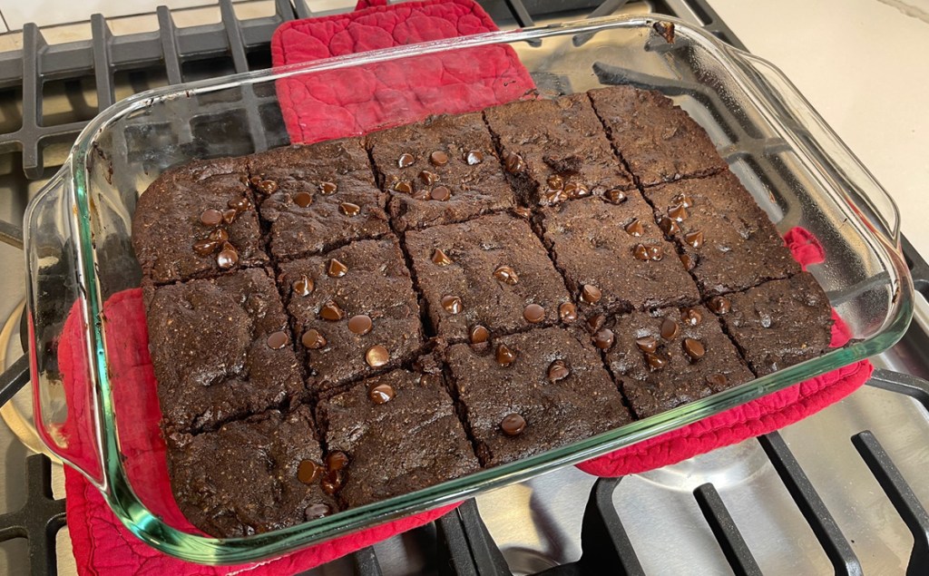 duncan hines keto chocolate brownies in pan