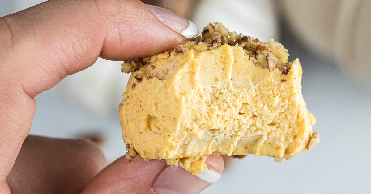 Keto Pumpkin Pie Fat Bombs are the Perfect Fall Treat | Hip2Keto
