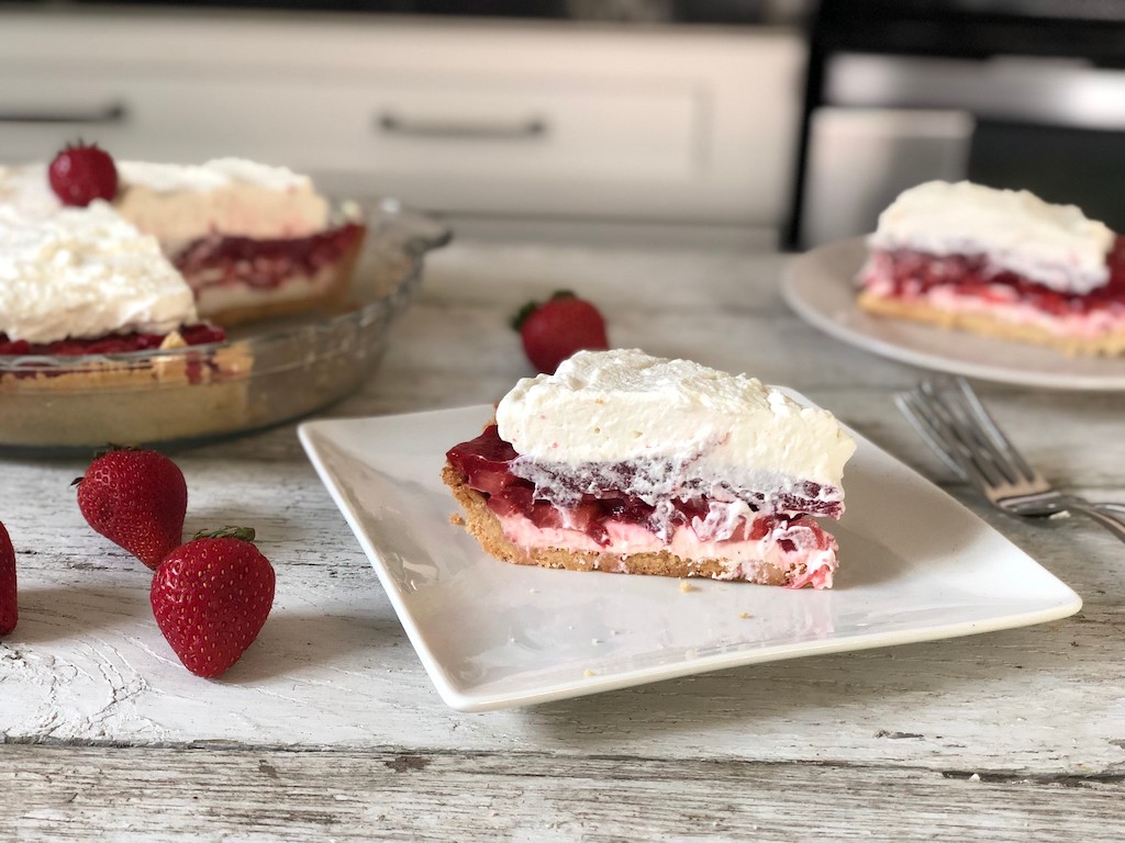sugar free strawberry pie slice on plate 