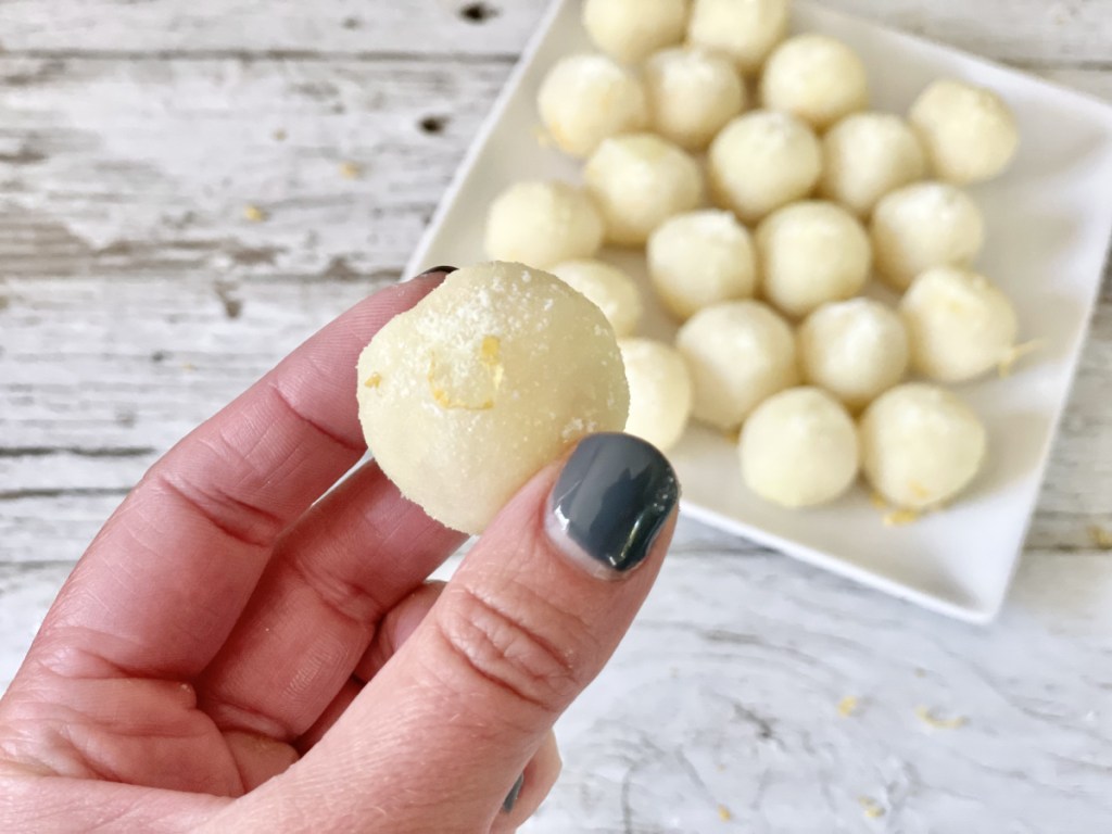 holding a keto lemon fat bombs 