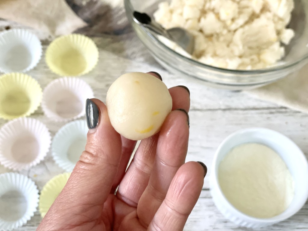 formed keto lemon fat bombs 