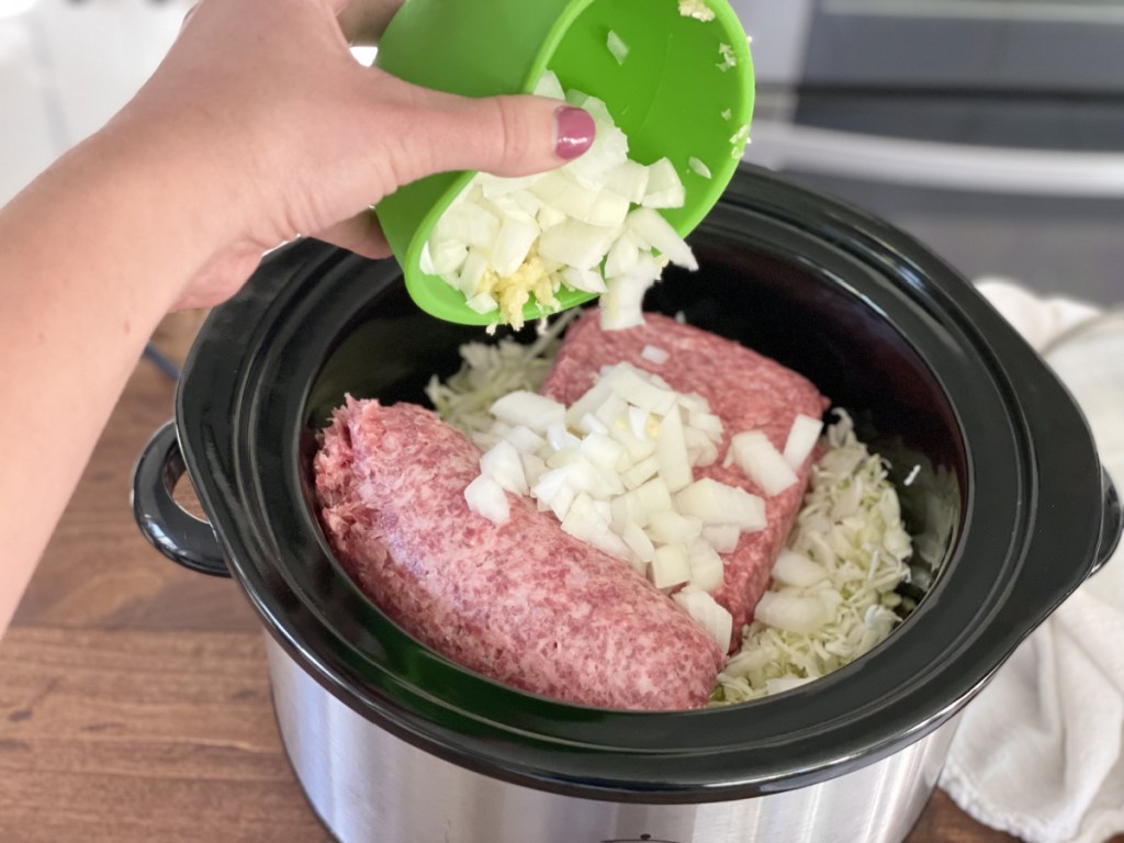 adding onions to slow cooker for cabbage roll casserole 