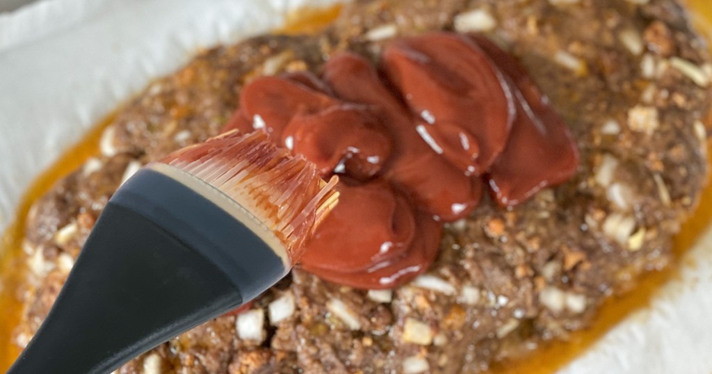 adding ketchup to keto meatloaf