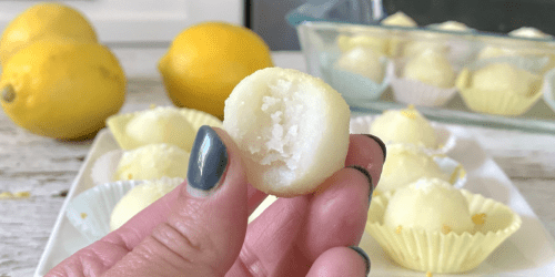 Easy 4-Ingredient Keto Lemon Fat Bombs