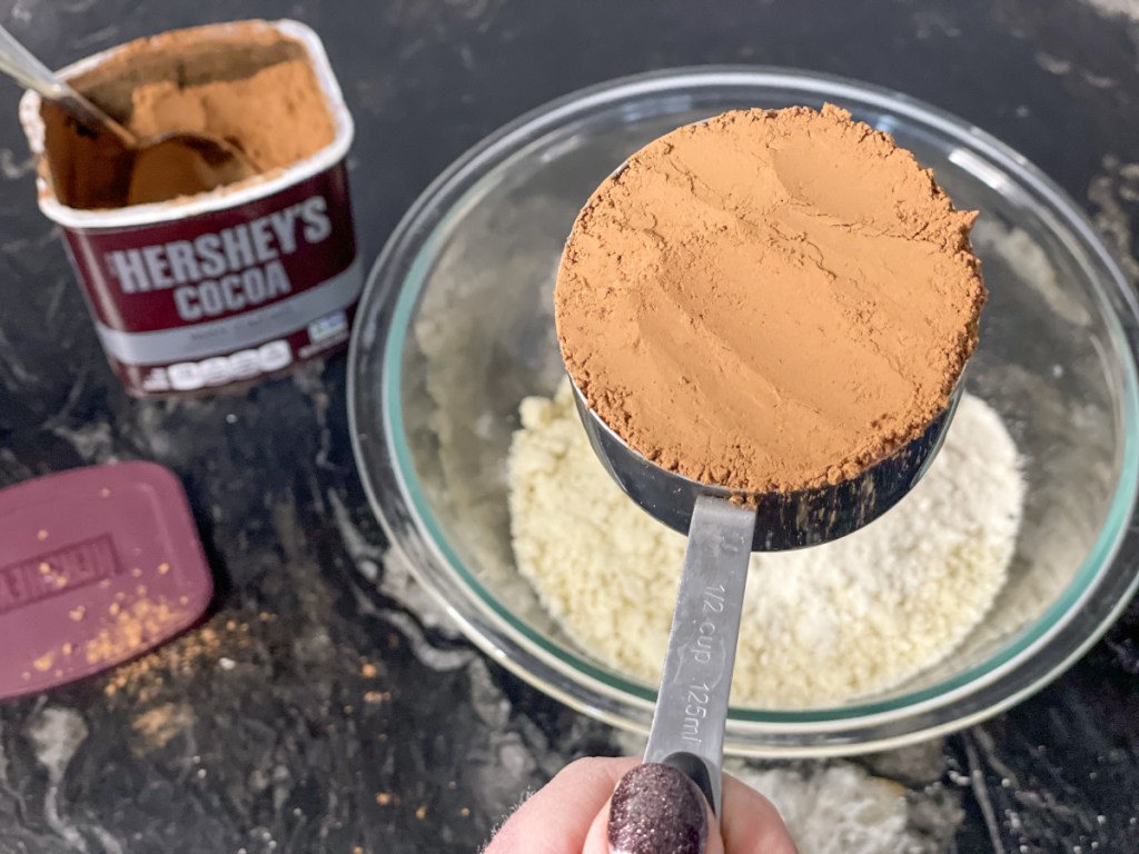adding cocoa powder for keto mint chocolate cupcakes