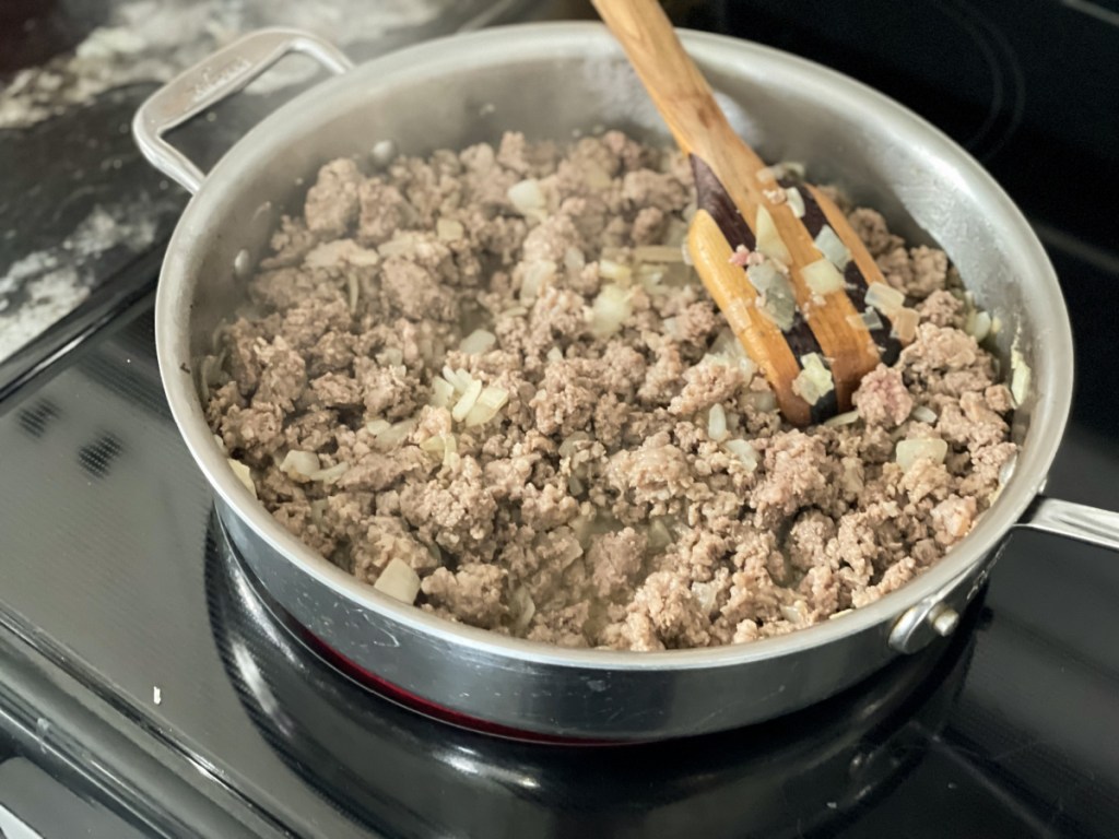 browning ground beef for slow cooker low-carb lasagna