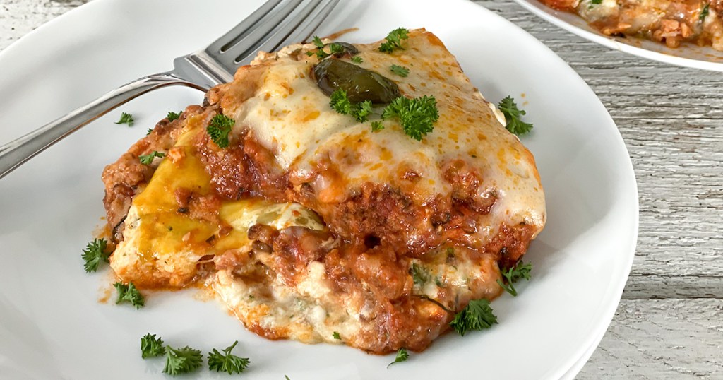 keto low carb slow cooker lasagna with cabbage noodles