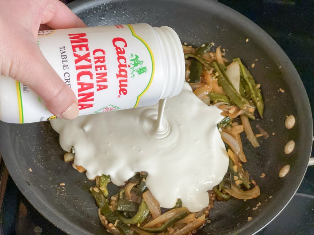 adding crema to keto pollo a la crema