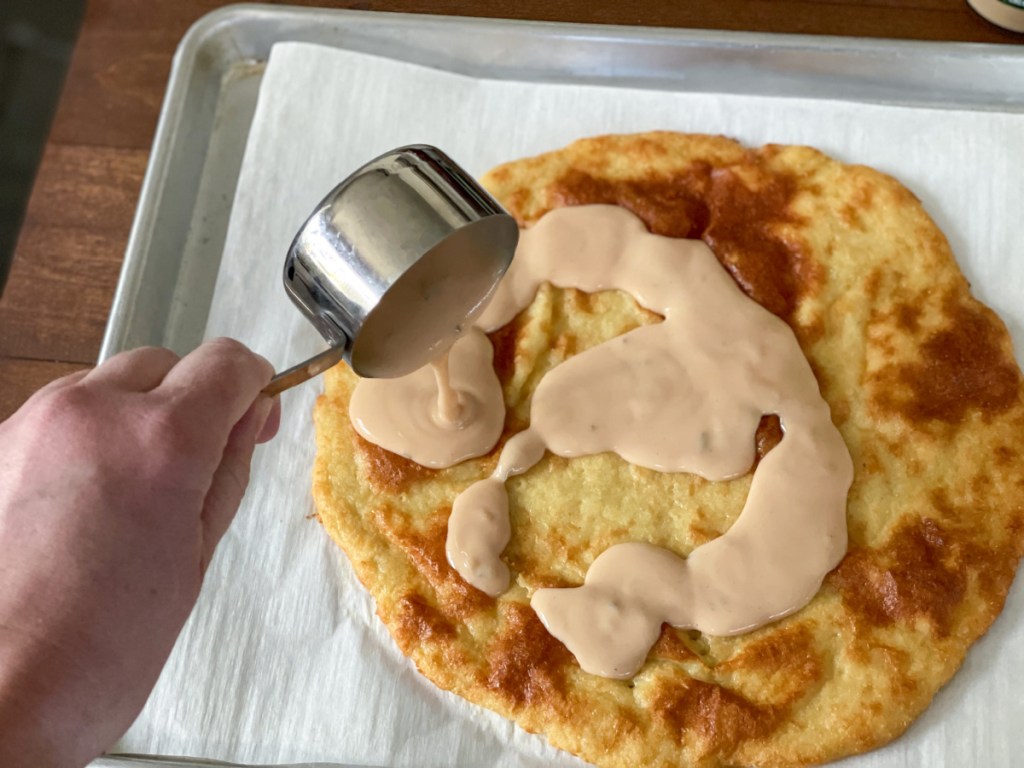 putting dressing on fathead pizza crust 