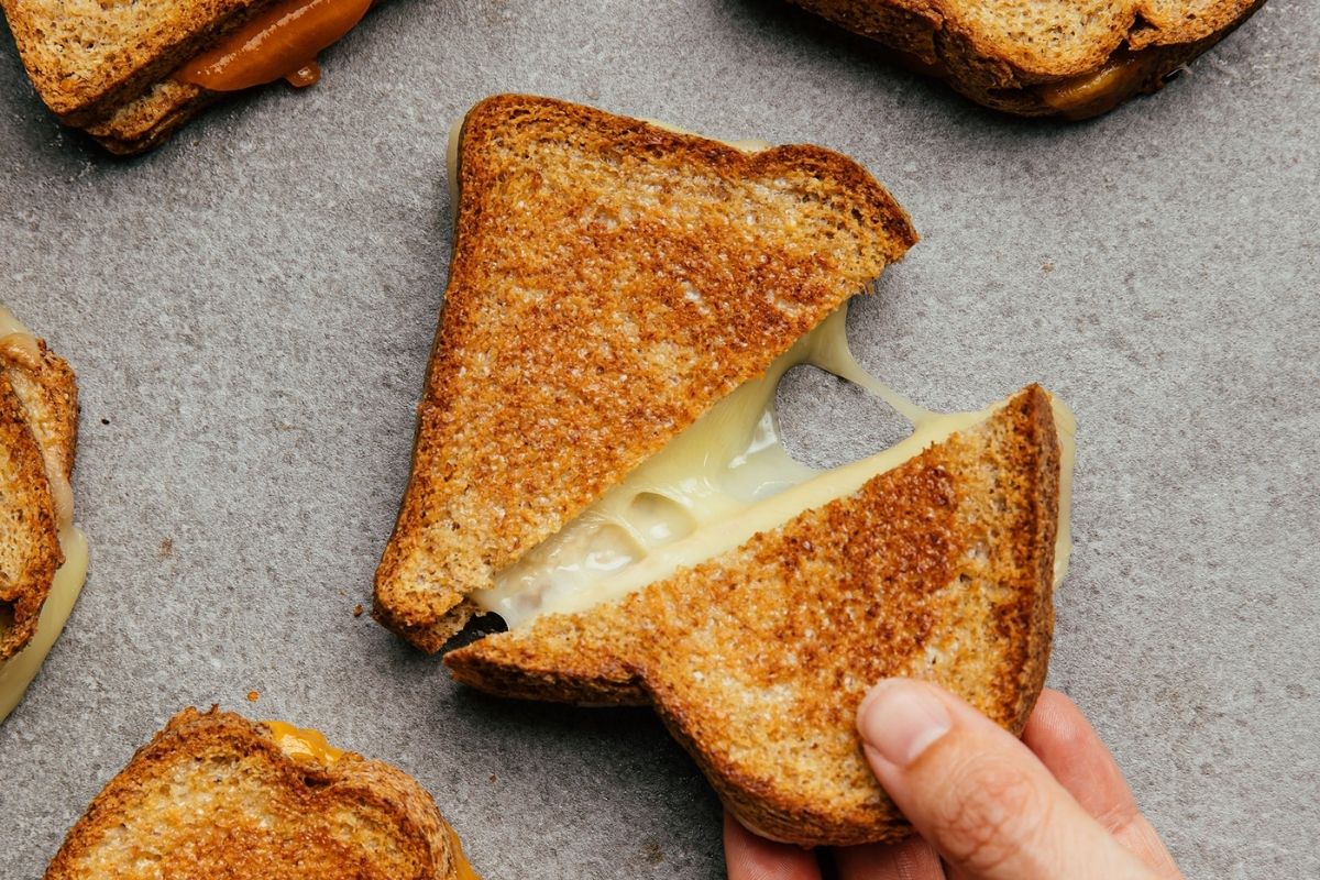 keto grilled cheese sandwich made with Unbun low carb bread