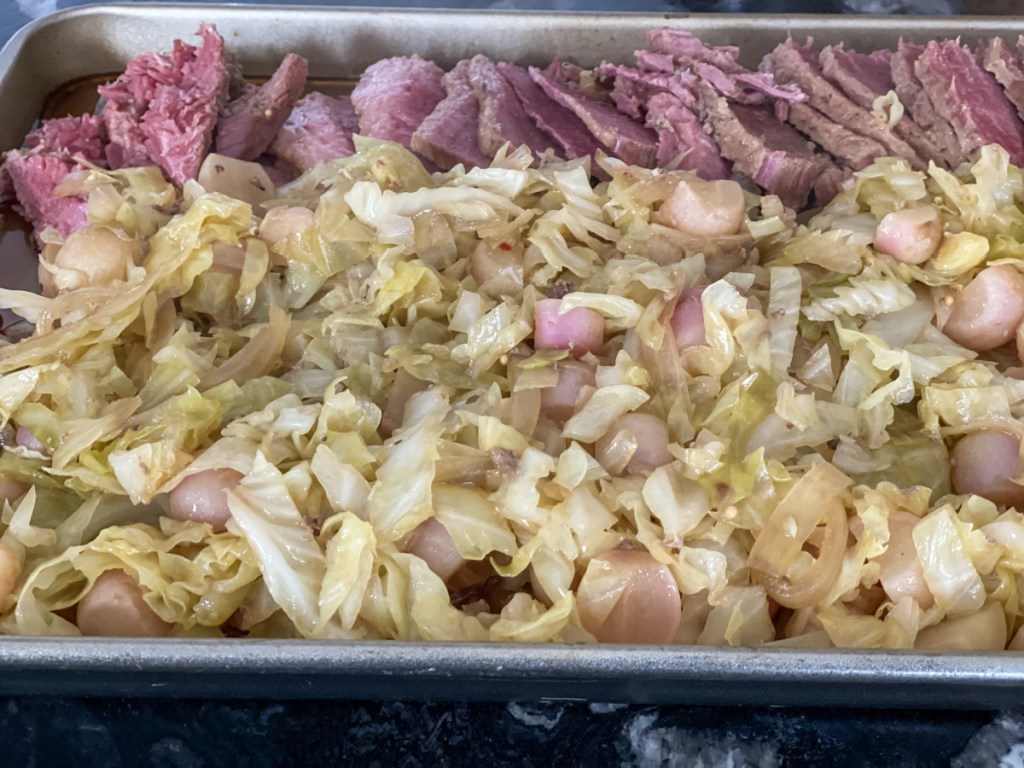 cooked keto corned beef and cabbage 