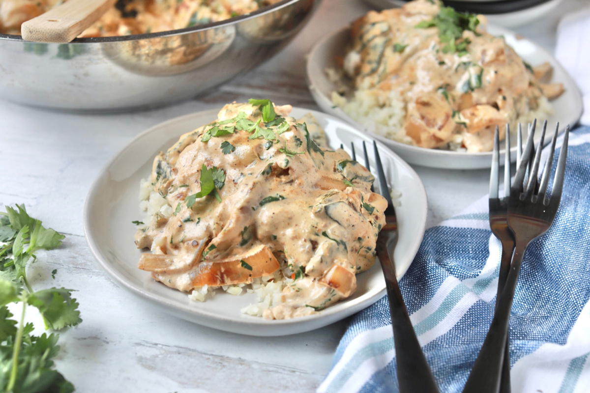 Pollo A La Crema is a Rich and Creamy One Pot Keto Dish Hip2Keto