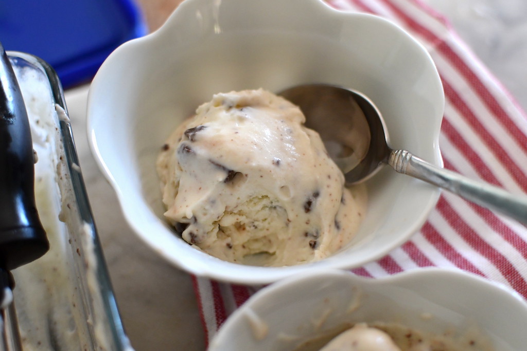 MCFlurry keto ice cream copycat in bowl