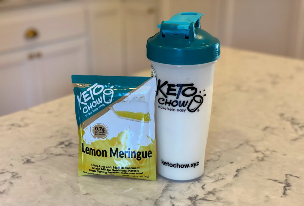 Keto Chow Shake in the Lemon Meringue Flavor