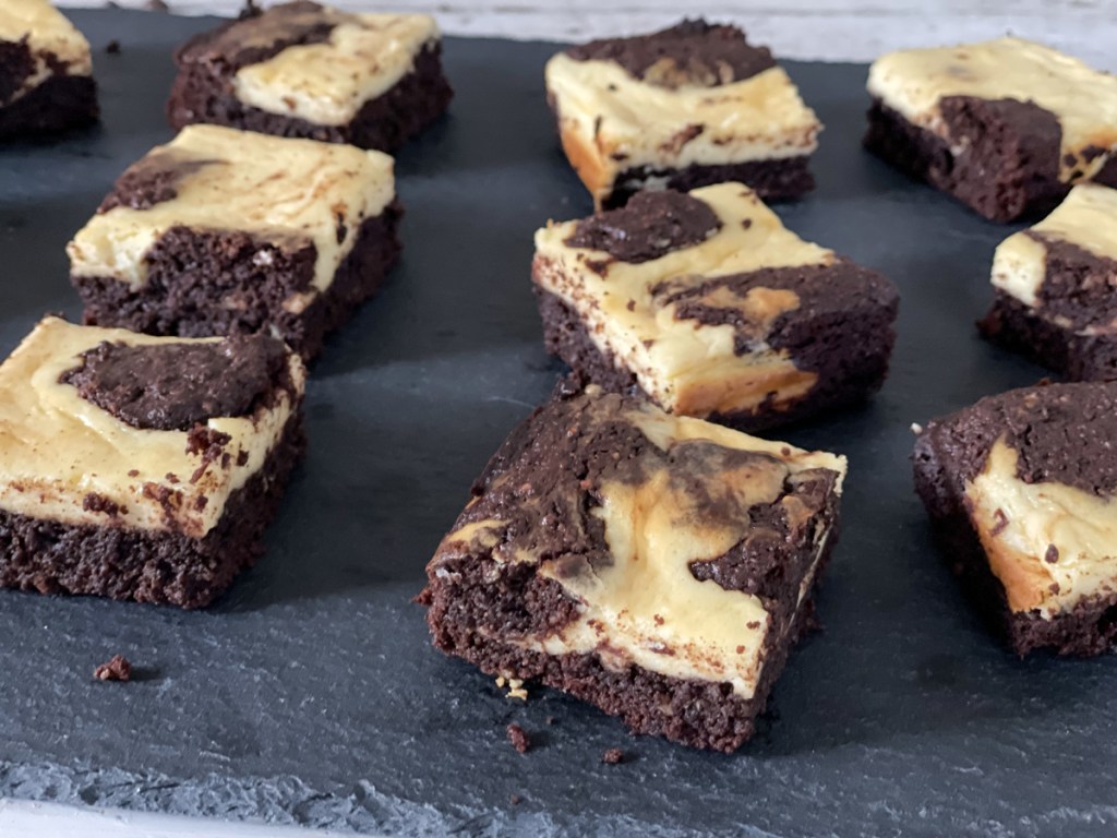 keto cream cheese brownie