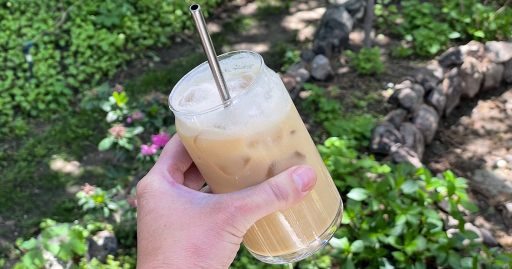 holding keto chai iced tea