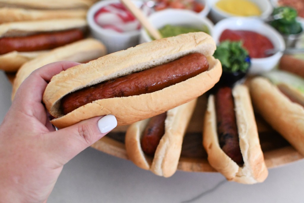 adding hot dogs to keto buns