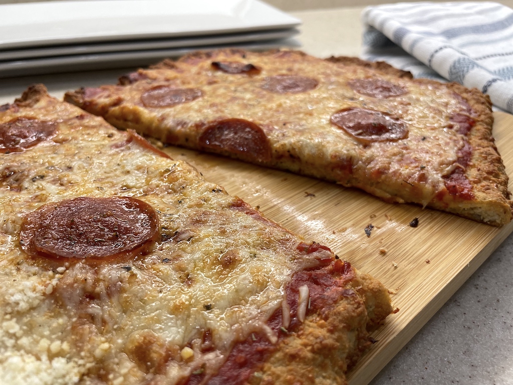 pepperoni with sausage crust pizza 