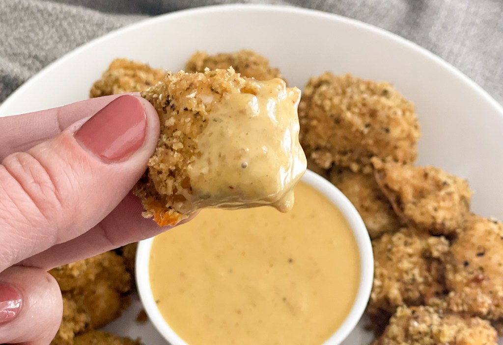 chicken bite with keto honey mustard sauce