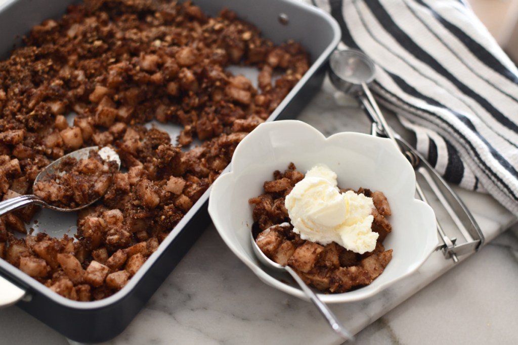 keto apple crisp dished up