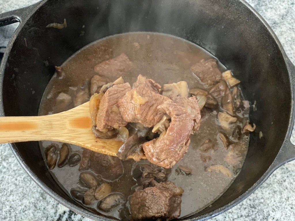spoonful of beef tips